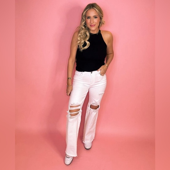 PLUS Risen Revisiting The 90s Wide Leg Dad Jeans - White Size 1X (16-18) NWT - Picture 2 of 7